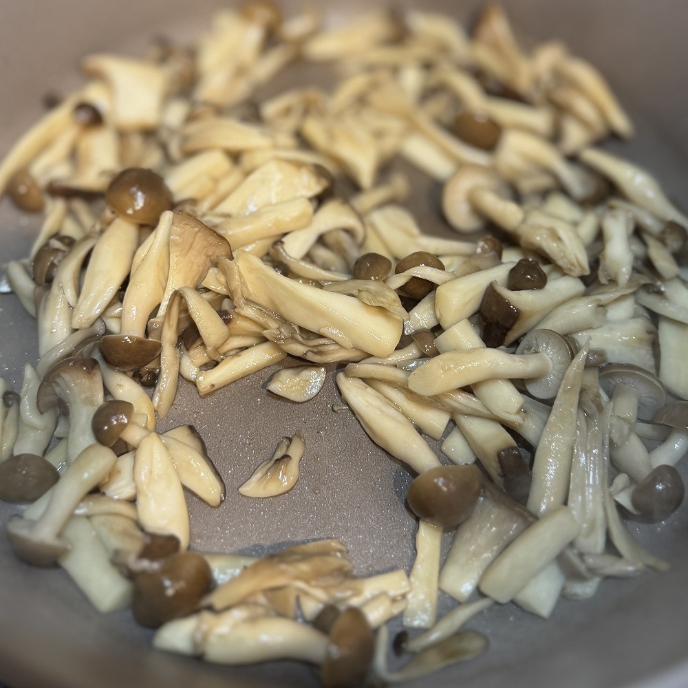 野菜たっぷりチゲ鍋